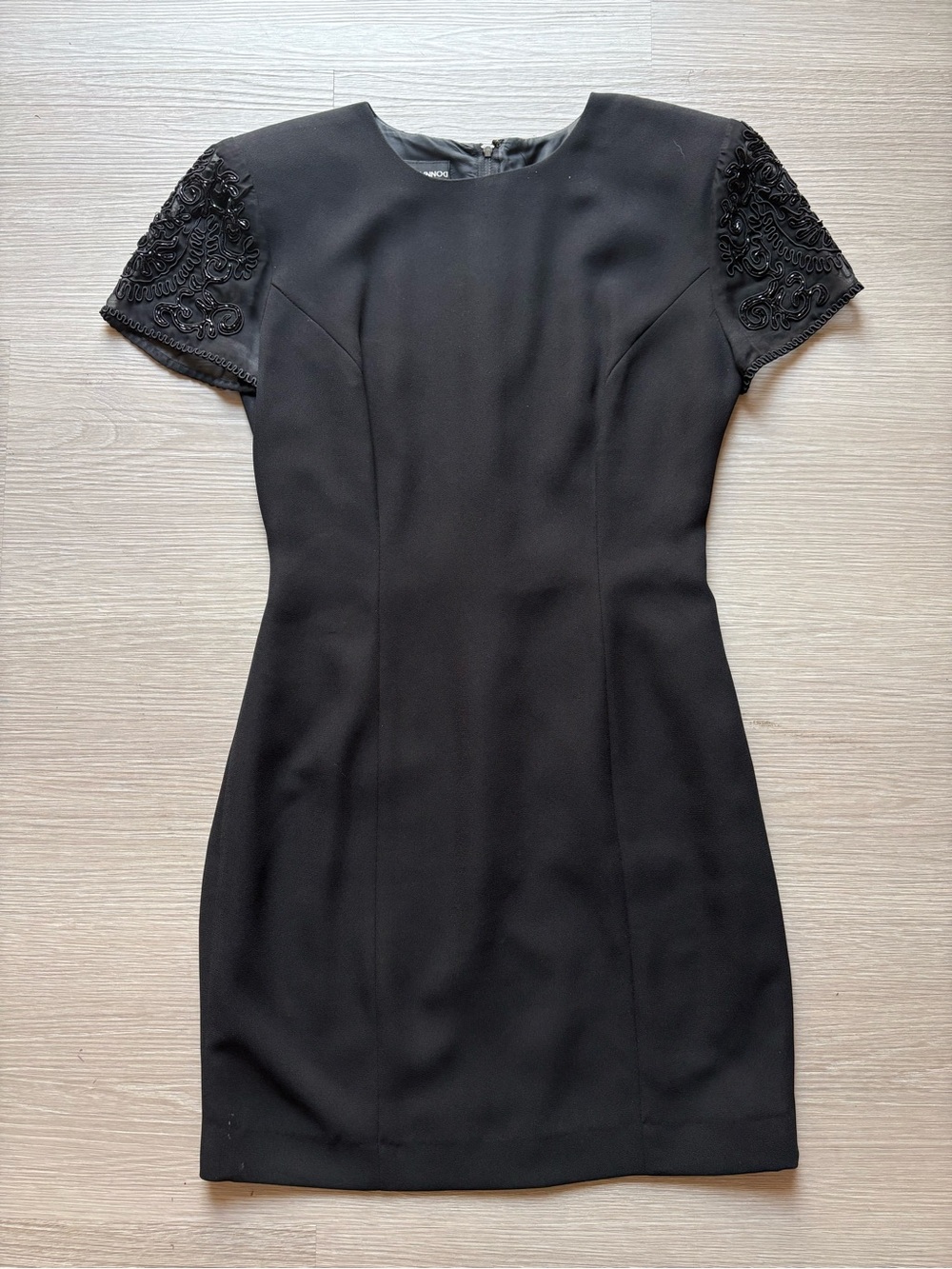 Donna Morgan Black Short Sleeve Embellished Mini Dress